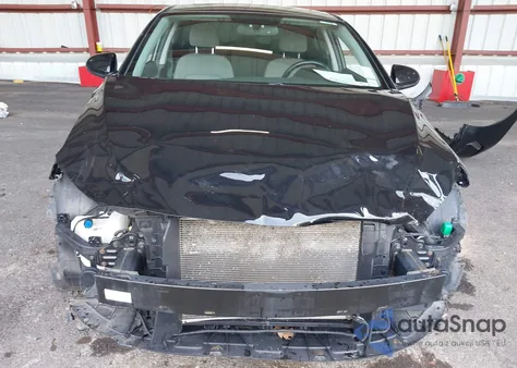 2018 Hyundai Elantra Value Edition из США, поврежденный, VIN 5NPD84LF5JH347250